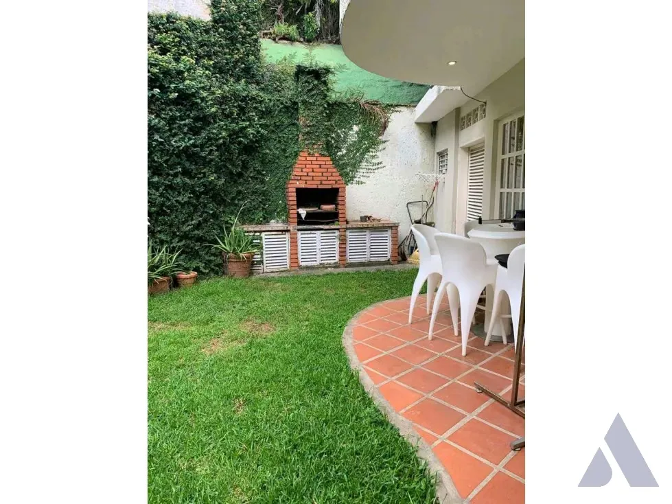 Venta/ Alquier casa 300m2 Chuao 1295 - 18
