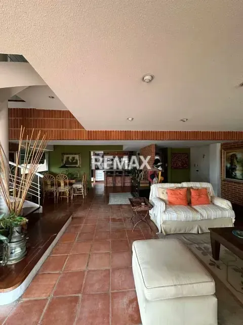 Se vende Amplio y Confortable Apartamento en Manzanares - 3