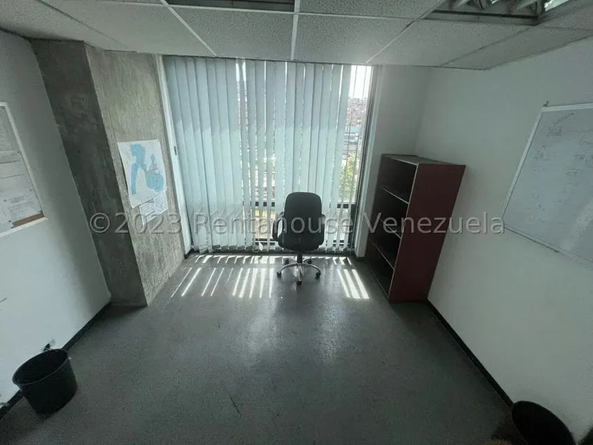Oficina en Alquiler en La Urbina, Distrito Metropolitano - 6