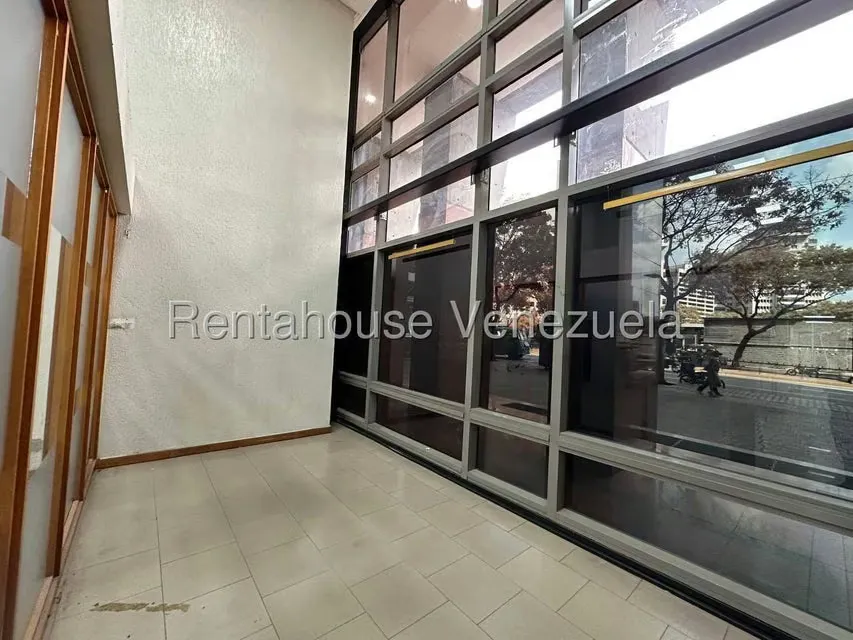 Apartamento (Planta Baja) en Venta en Chacao, Distrito Metropolitano - 5