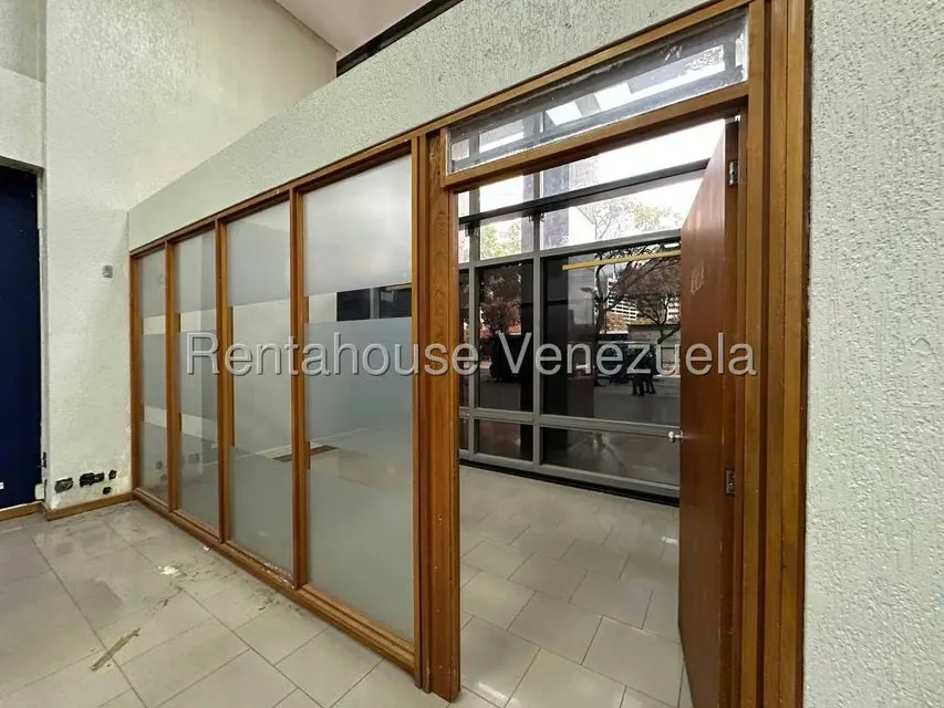 Apartamento (Planta Baja) en Venta en Chacao, Distrito Metropolitano - 6