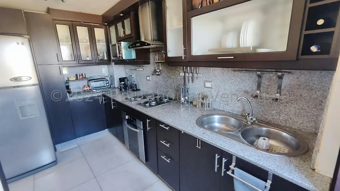 Apartamento (1 Nivel) en Venta en Avenida Mariño, Aragua - 16