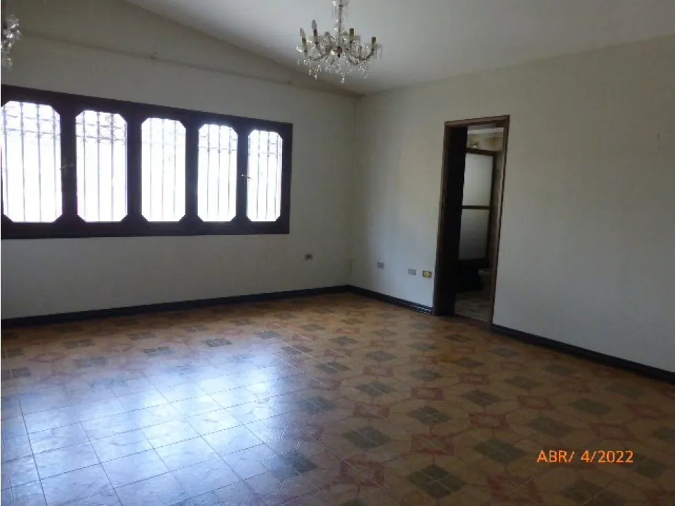 Vendo casa 1250m2 La Lagunita 2332 - 25