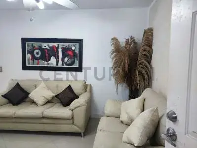 Ofrece en Venta, Cómodo y encantador apartamento en el Conj Resid Casa Sol