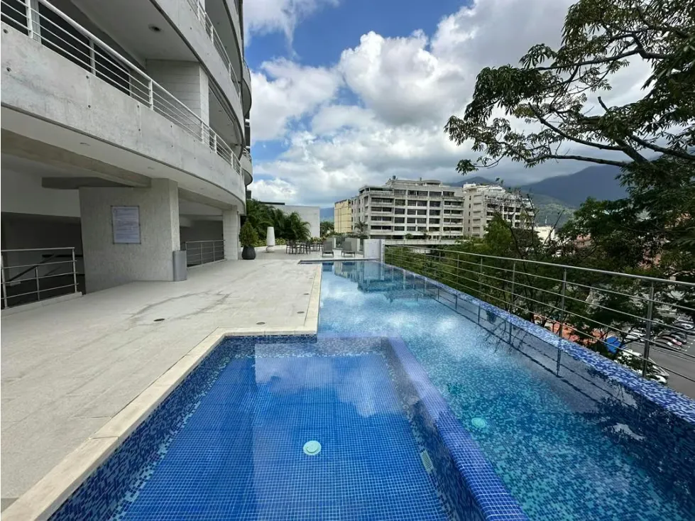 Se vende Apto 131,60m² 2h/2.5b/2p Chulavista