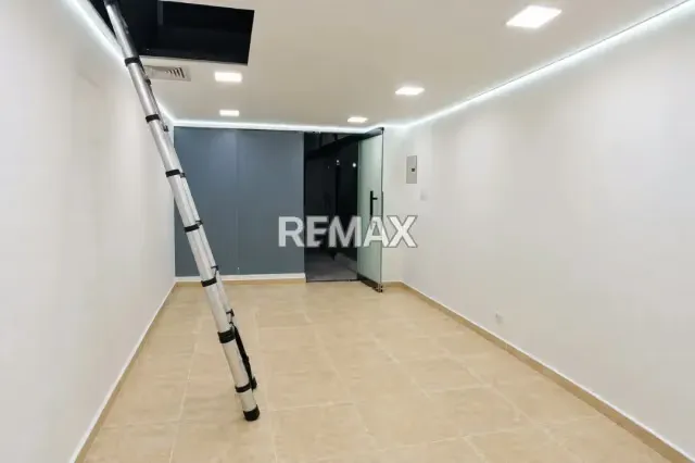 Alquiler local Comercial, Urb los Samanes, 36mt2 26-67 - 7