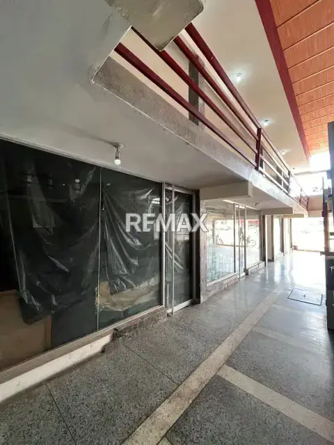 Local N⁰ 4 Centro Comercial Las Palmas