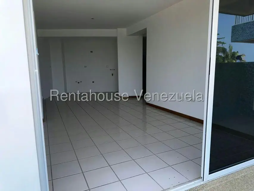 Apartamento (1 Nivel) en Venta en Agua Sal, Miranda - 9