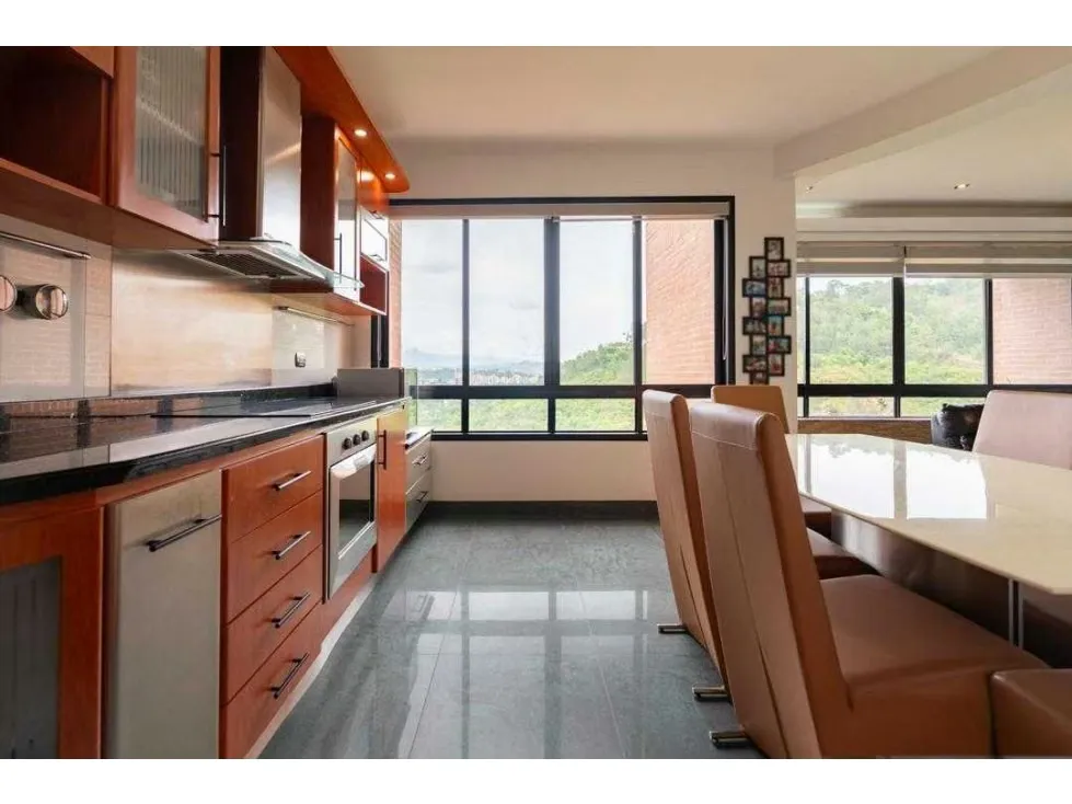 Alquiler apartamento 151m2 3H+S/4B/3PE Los Samanes Baruta - 12