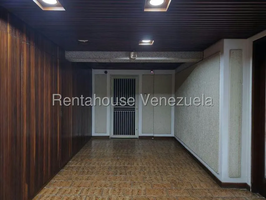 Apartamento (1 Nivel) en Venta en Caurimare, Distrito Metropolitano - 4