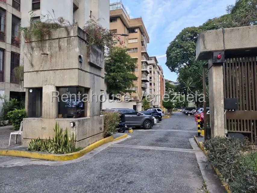 Apartamento (1 Nivel) en Venta en Caurimare, Distrito Metropolitano - 68