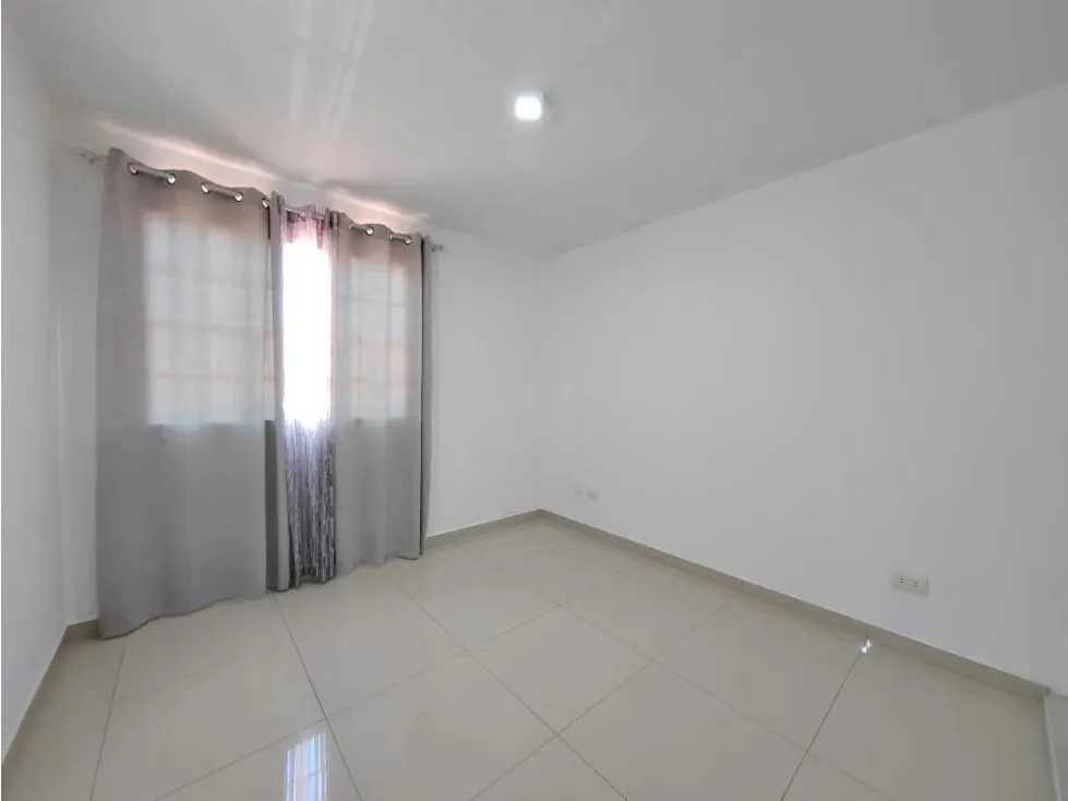 Se vende apartamento 65m2 Alto Grande-Guatire 0189 - 14