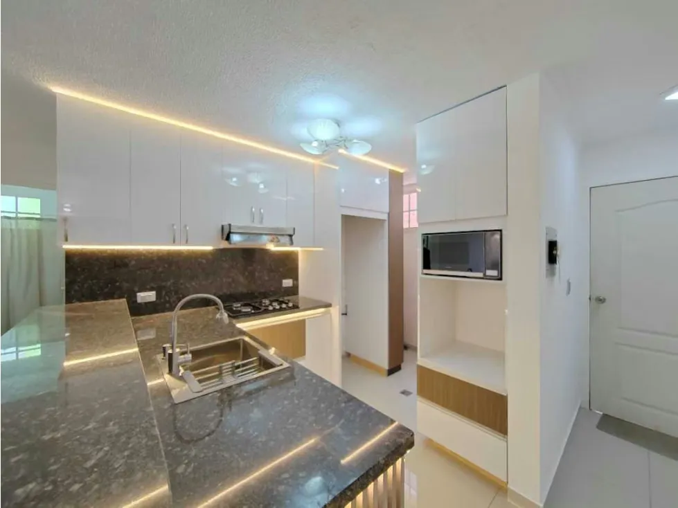 Se vende apartamento 65m2 Alto Grande-Guatire 0189 - 9