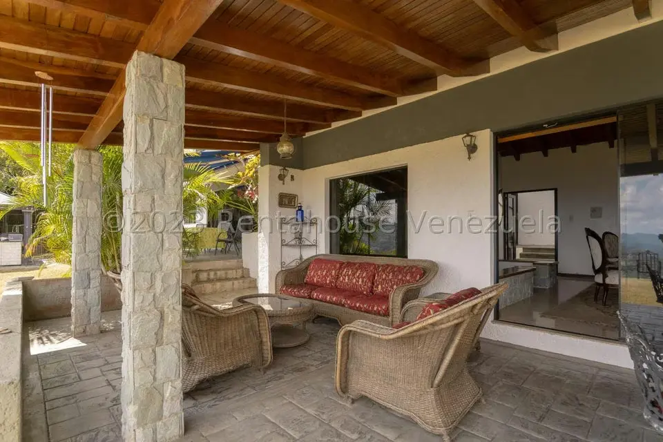 Casa (Duplex) en Venta en La Lagunita Country Club, Distrito Metropolitano - 11