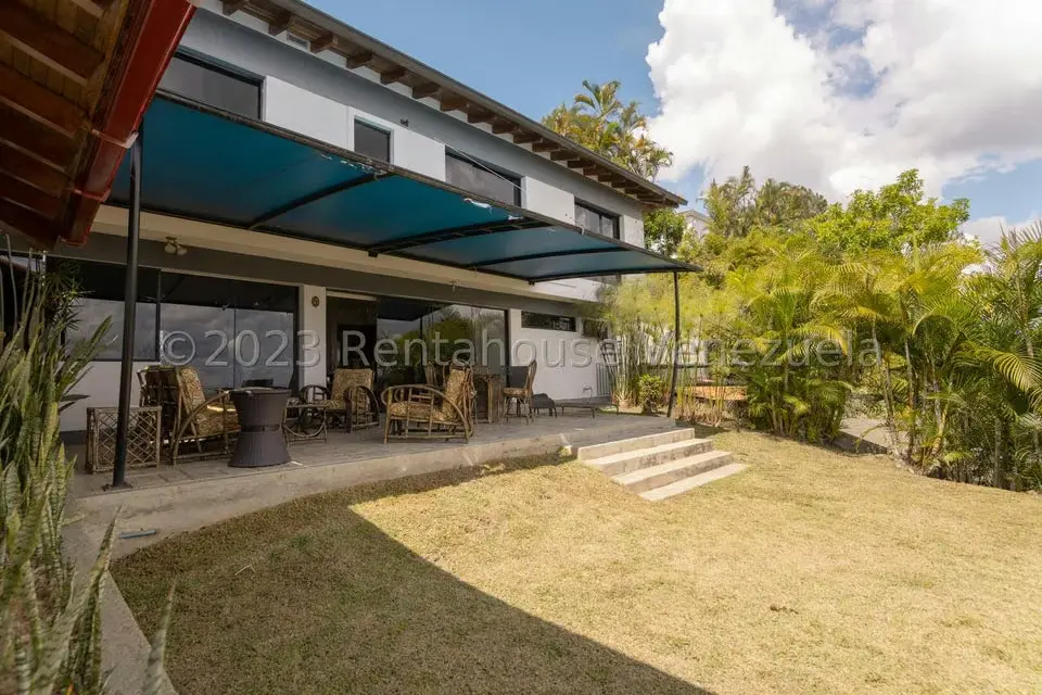 Casa (Duplex) en Venta en La Lagunita Country Club, Distrito Metropolitano - 3