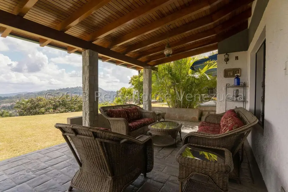 Casa (Duplex) en Venta en La Lagunita Country Club, Distrito Metropolitano - 9