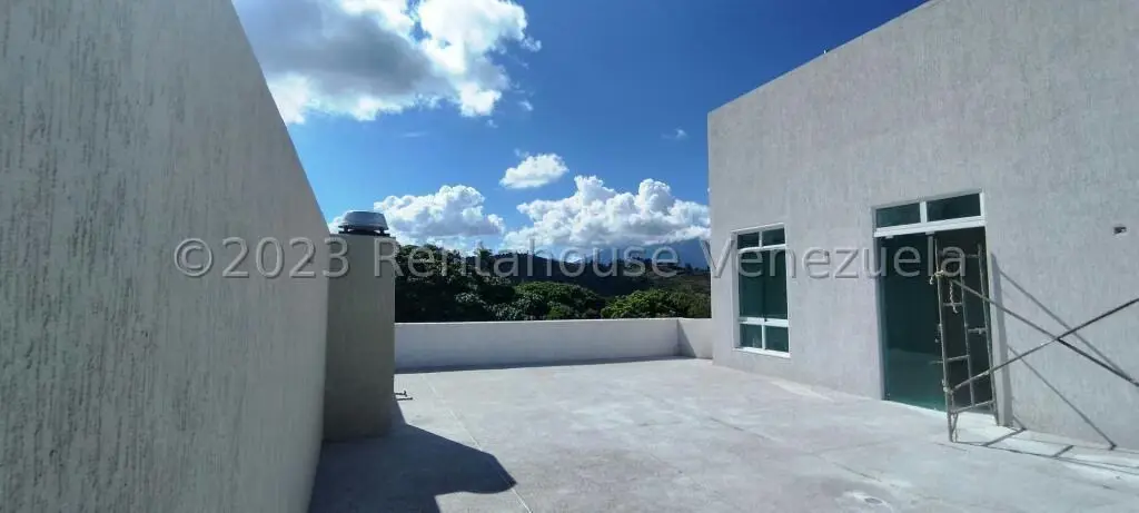 Apartamento (1 Nivel) en Venta en La Lagunita Country Club, Distrito Metropolitano - 8