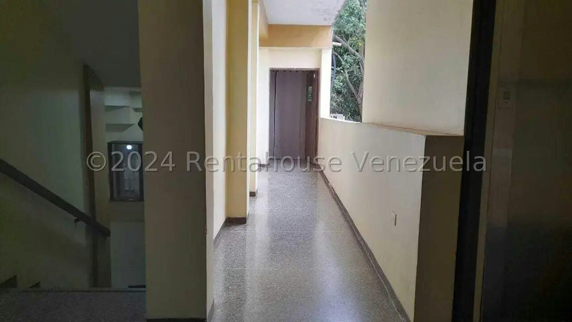 Consultorio Medico en Venta en Zona Oeste, Lara - 2