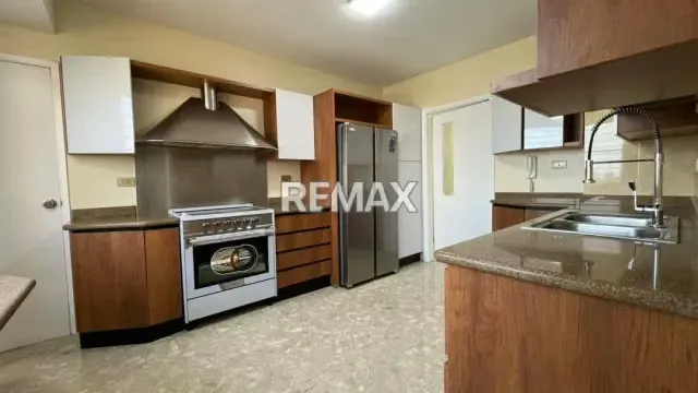 APARTAMENTO EN VENTA EDIFICIO TERAMO SECTOR TIERRA NEGRA - 7