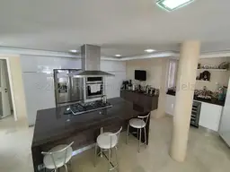 Vista 16