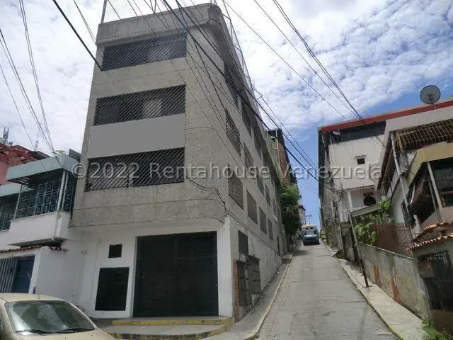 Comercial (Edificio) en Alquiler en Guatire, Miranda