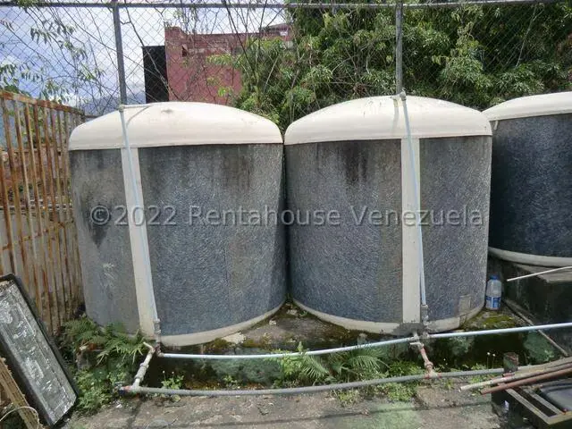 Comercial (Edificio) en Alquiler en Guatire, Miranda - 12