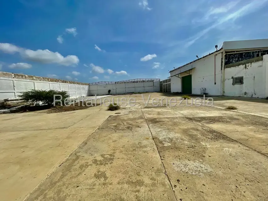 Local Comercial en Venta en Punto Fijo, Falcon - 39
