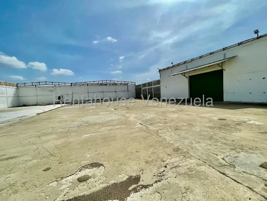 Local Comercial en Venta en Punto Fijo, Falcon - 48