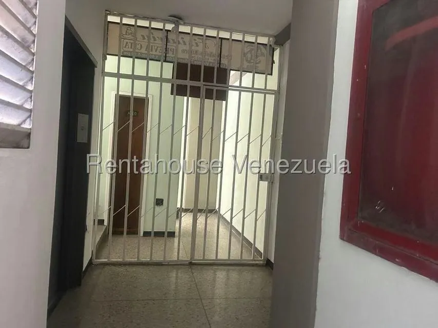 Local Comercial en Venta en Centro, Lara - 2