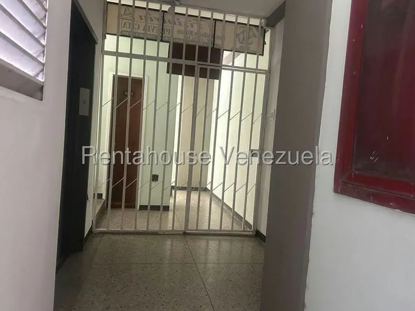 Local Comercial en Venta en Centro, Lara - 12