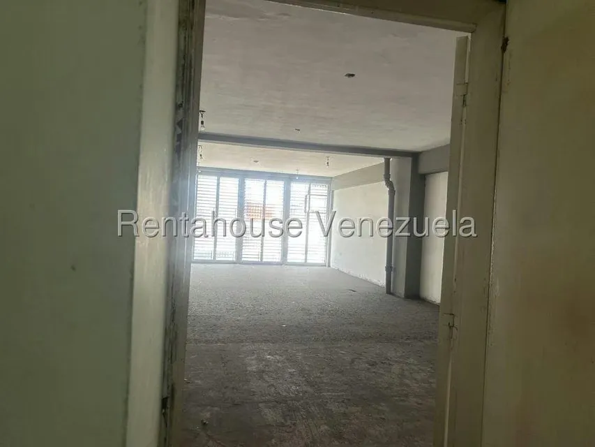 Local Comercial en Venta en Centro, Lara - 4