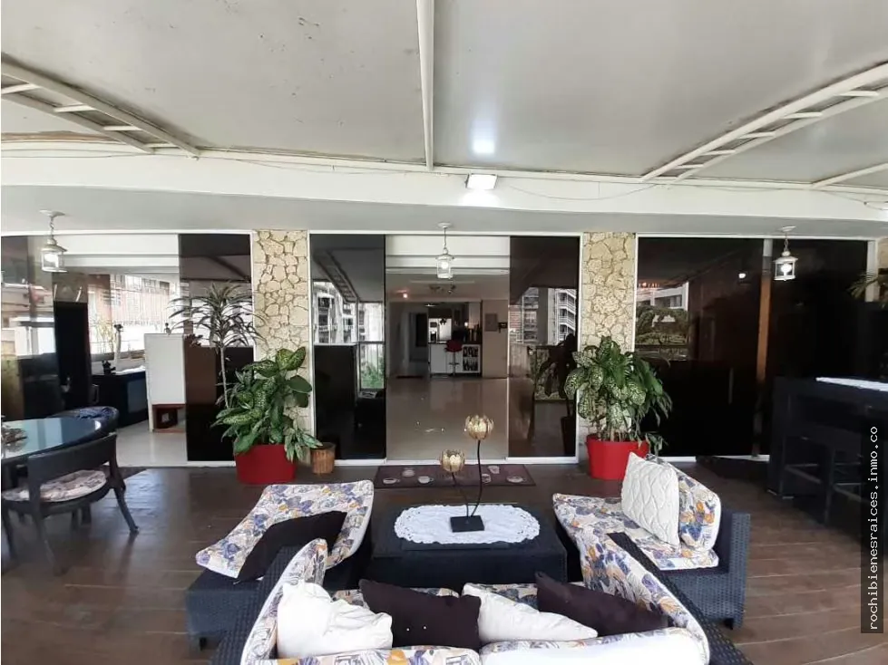 APARTAMENTO PH EN LOS PALOS GRANDES - 24
