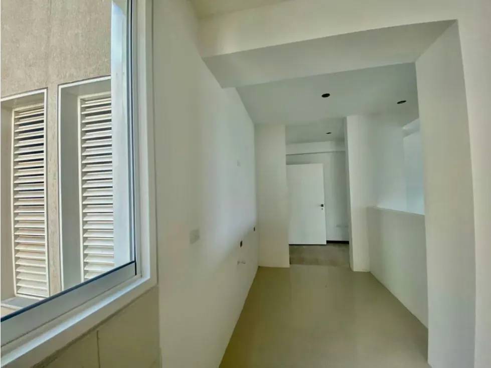 Vendo apartamento 120+40 m2 La Lagunita 3027 - 17