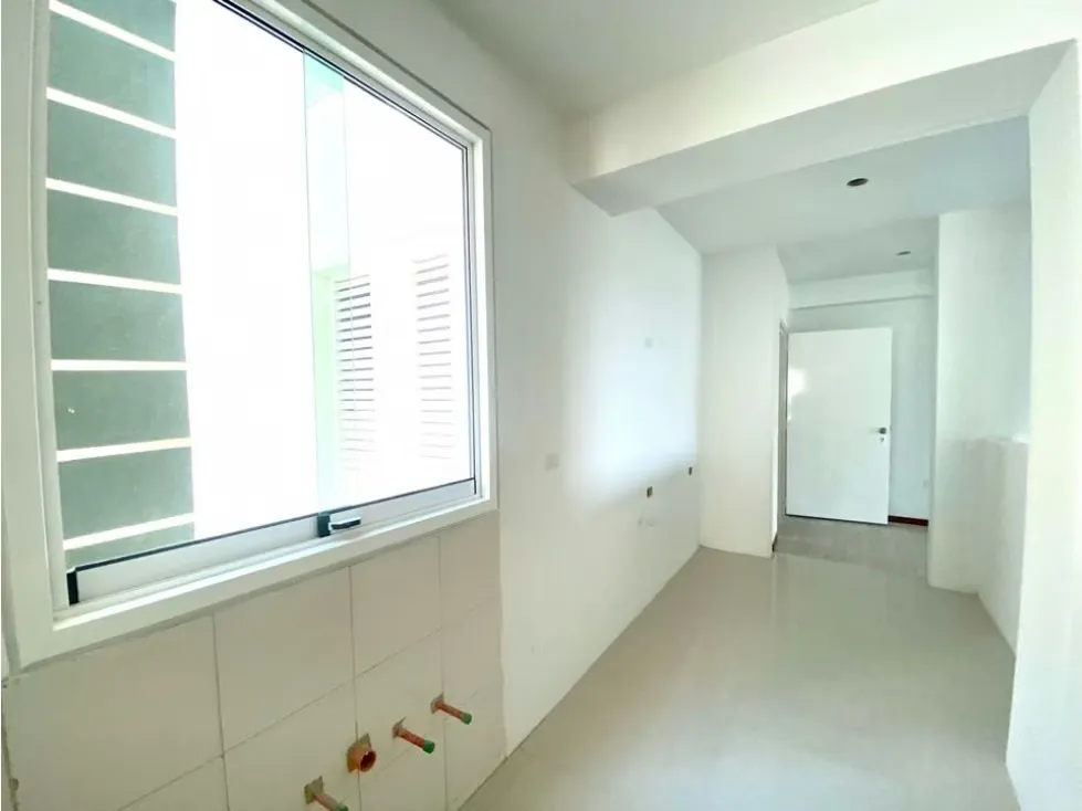 Vendo apartamento 120+40 m2 La Lagunita 3027 - 19