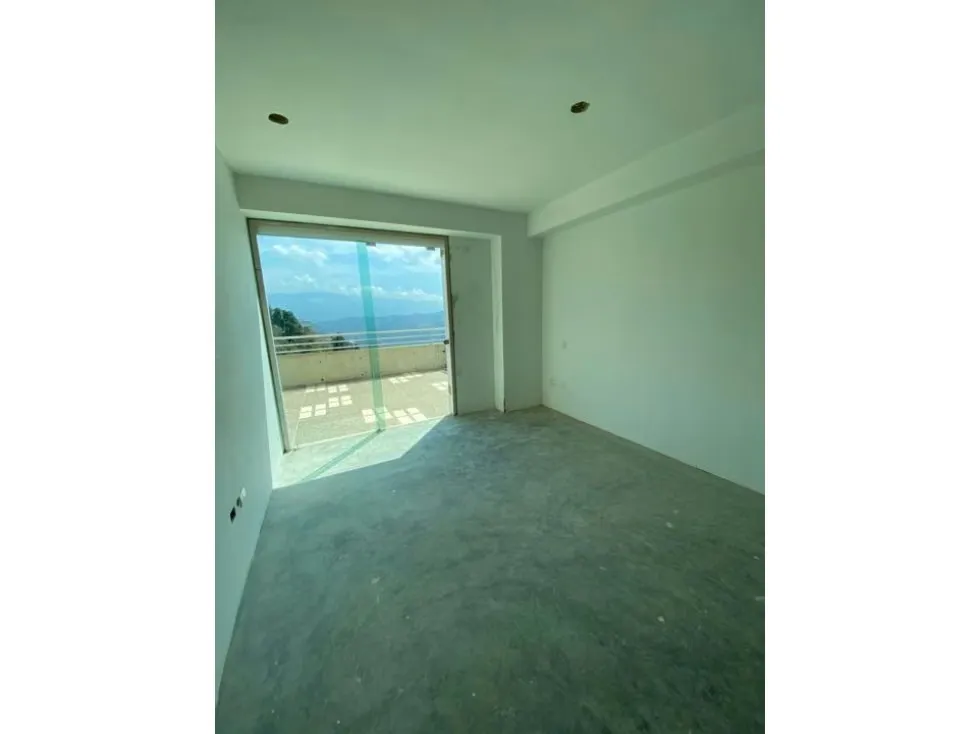 Vendo apartamento 120+40 m2 La Lagunita 3027 - 22