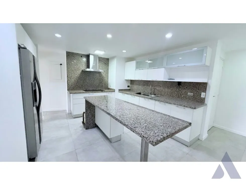 Vendo apartamento 230m2 Lomas de las Mercedes 4998 - 15