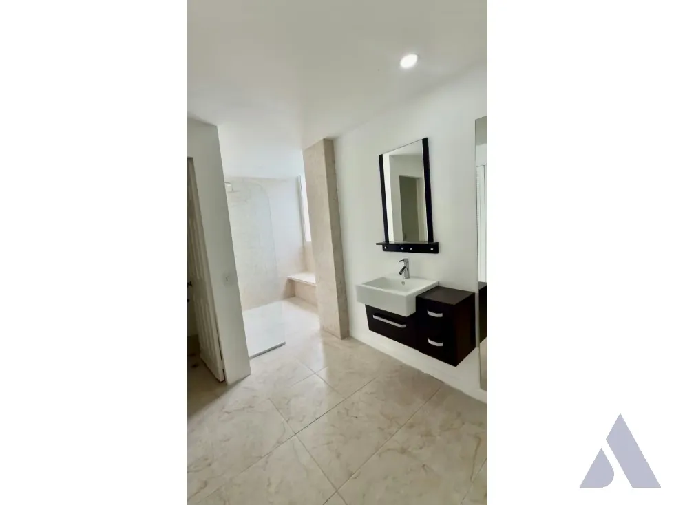 Vendo apartamento 230m2 Lomas de las Mercedes 4998 - 19