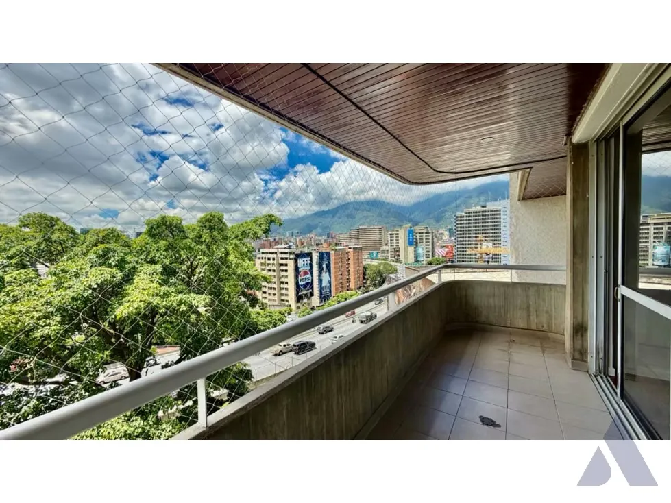 Vendo apartamento 230m2 Lomas de las Mercedes 4998 - 9