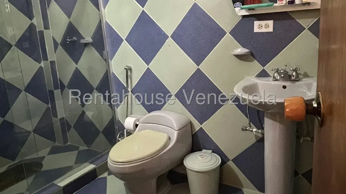 Casa (1 Nivel) en Venta en Ciudad Balneario Higuerote, Miranda - 13