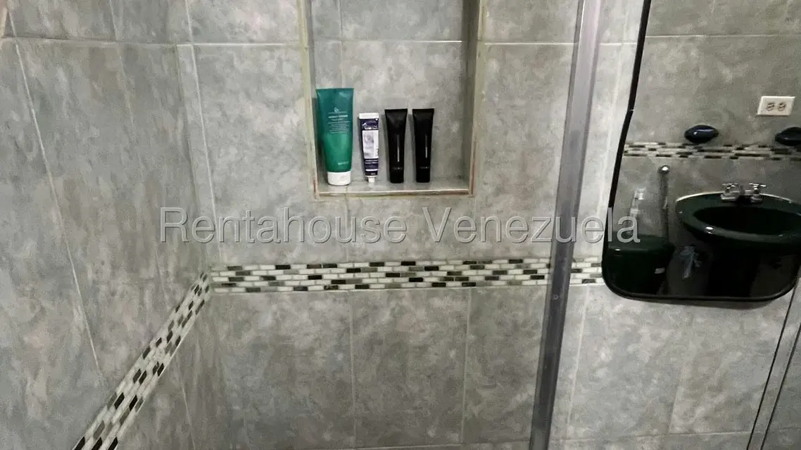 Casa (1 Nivel) en Venta en Ciudad Balneario Higuerote, Miranda - 17