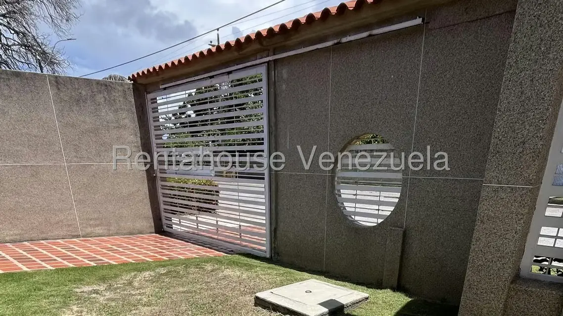 Casa (1 Nivel) en Venta en Ciudad Balneario Higuerote, Miranda - 3