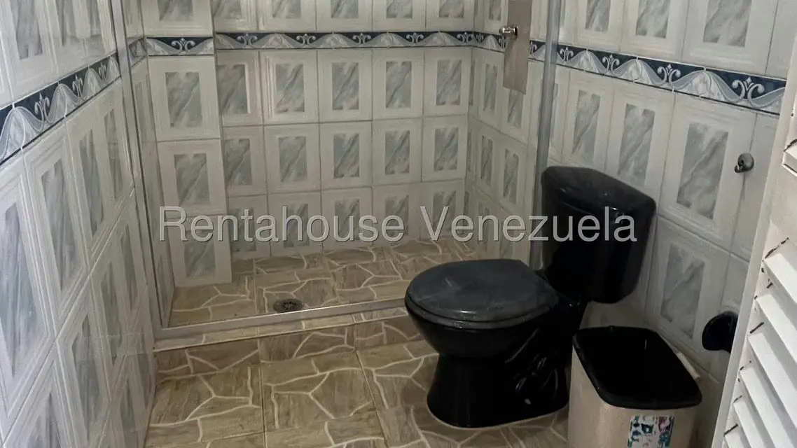 Casa (1 Nivel) en Venta en Ciudad Balneario Higuerote, Miranda - 36