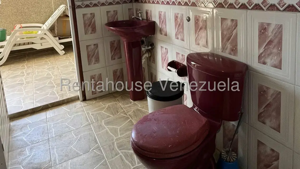 Casa (1 Nivel) en Venta en Ciudad Balneario Higuerote, Miranda - 37