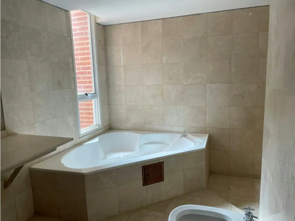 Se Vende Apartamento 264 M2 Mirador de Los Campitos - 10