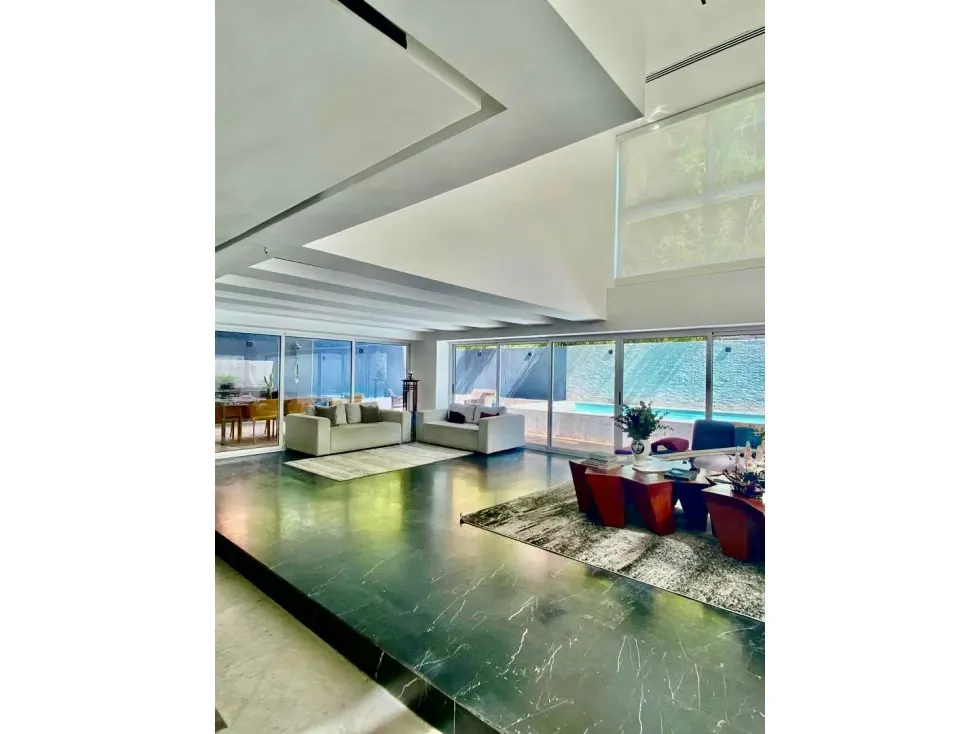 Vendo PB c/piscina 465m2 Campo Alegre 2439