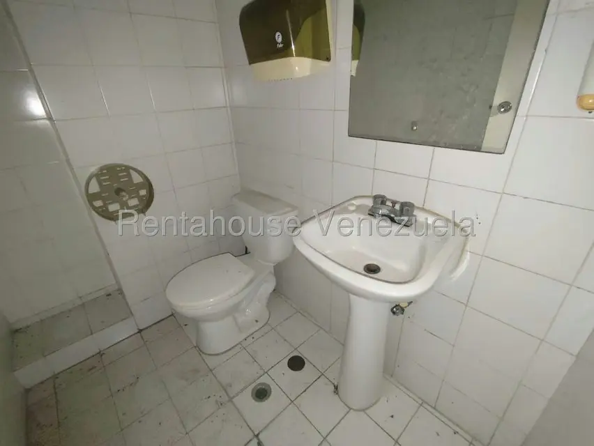 Comercial (Edificio) en Venta en La Paragua, Zulia - 17