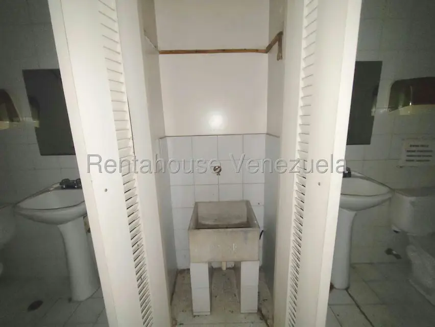 Comercial (Edificio) en Venta en La Paragua, Zulia - 18