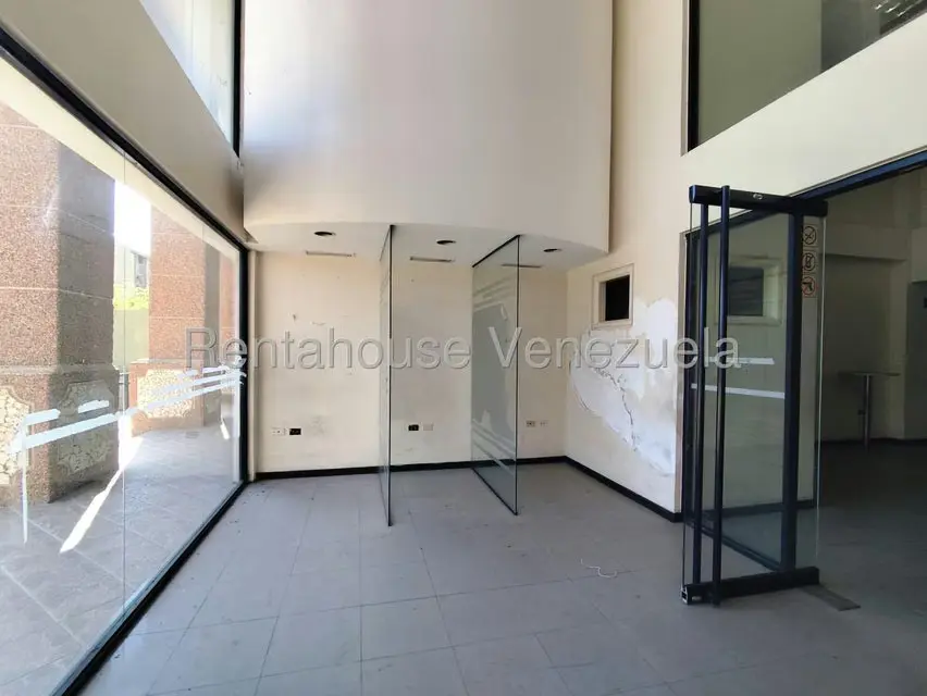 Comercial (Edificio) en Venta en La Paragua, Zulia - 2