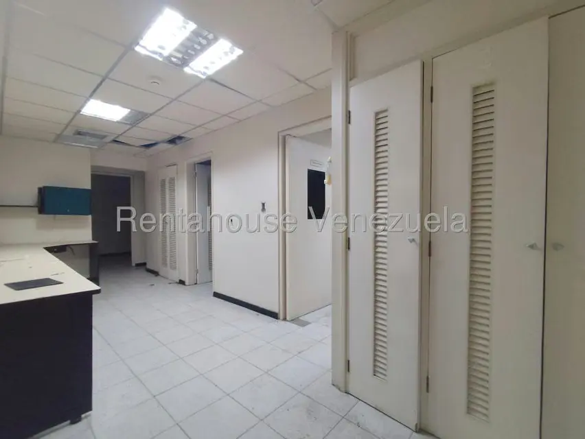 Comercial (Edificio) en Venta en La Paragua, Zulia - 9