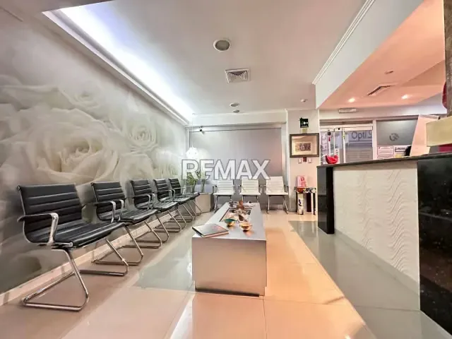 En venta dos locales unidos en el centro comercial siglo XXl planta baja - 17